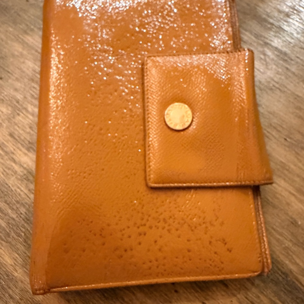 Pre-Owned BVLGARI PRE-OWNED
leather 6 ring binder card